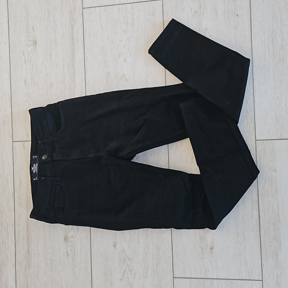 Black Jeans
